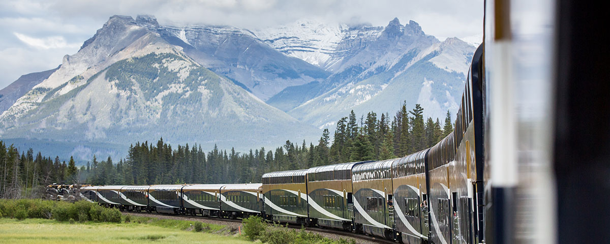 rocky mountaineer holiday